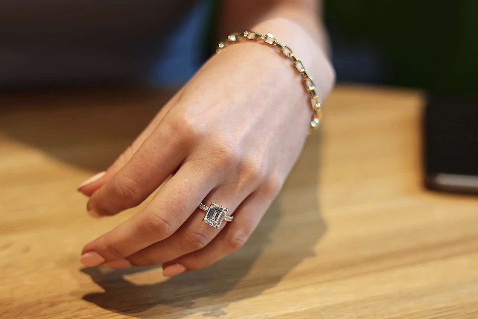 emerald cut ring