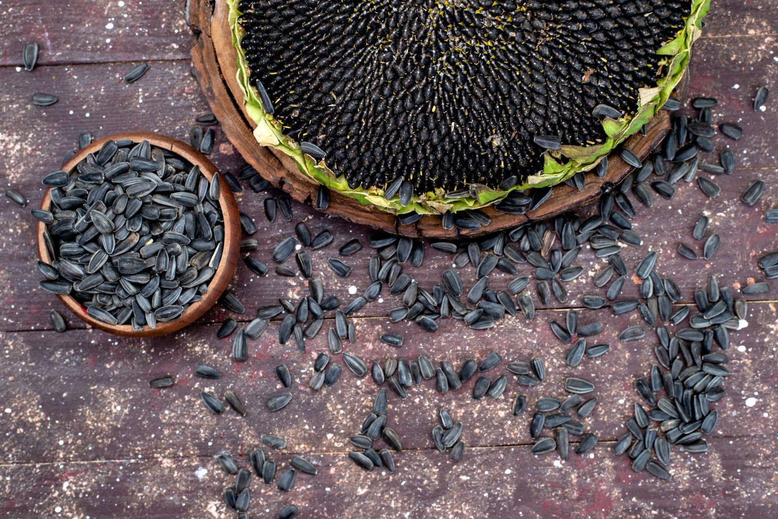 sun flower black seeds